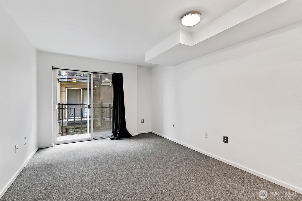 Photo of 425 Vine Street #610, Seattle, WA 98121 (MLS # 2466850)