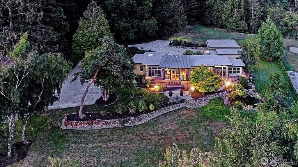 Photo of 28407 Pioneer Highway, Stanwood, WA 98292 (MLS # 2417869)