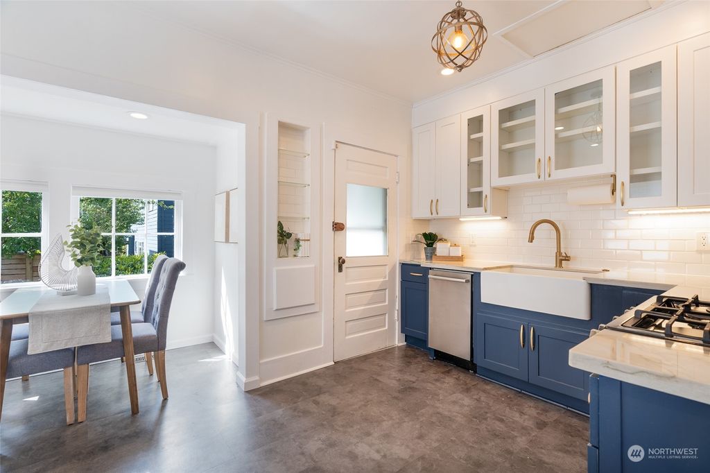listing image 9368527250175427830