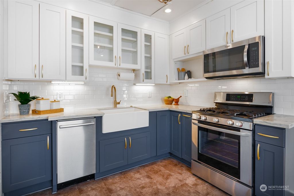 listing image 9368598157341085029