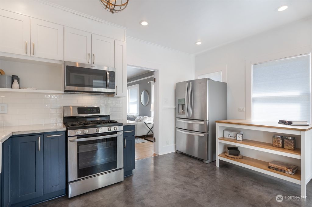 listing image 9368810452190911857
