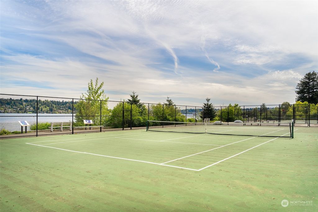 listing image 9368395384845239138