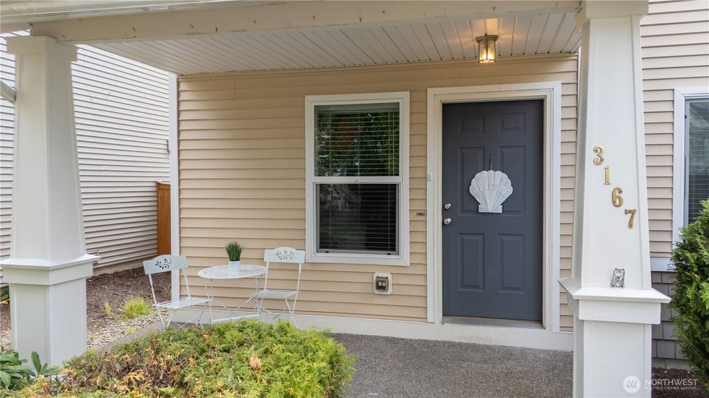 Photo of 3167 Shaw Street, Dupont, WA 98327 (MLS # 2587286)