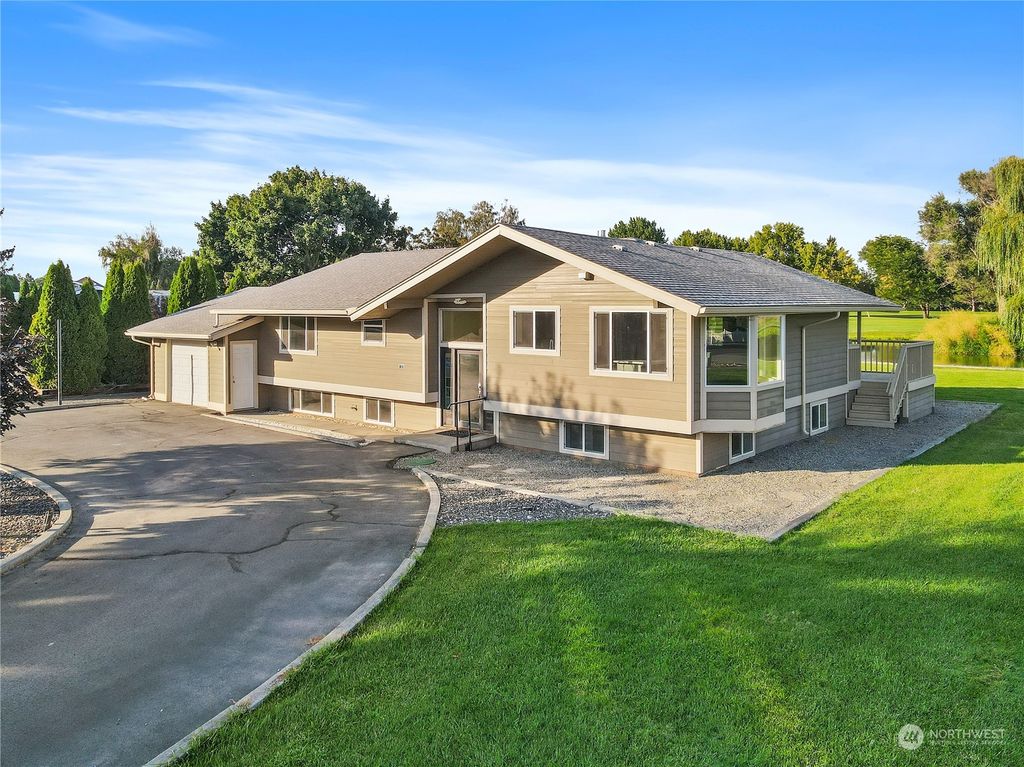 listing image 9361542022311353802