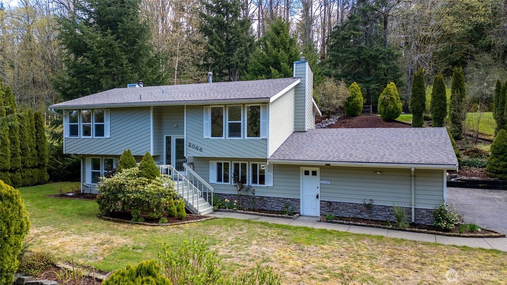 Photo of 2066 Jefferson Avenue, Bellingham, WA 98229 (MLS # 2508771)