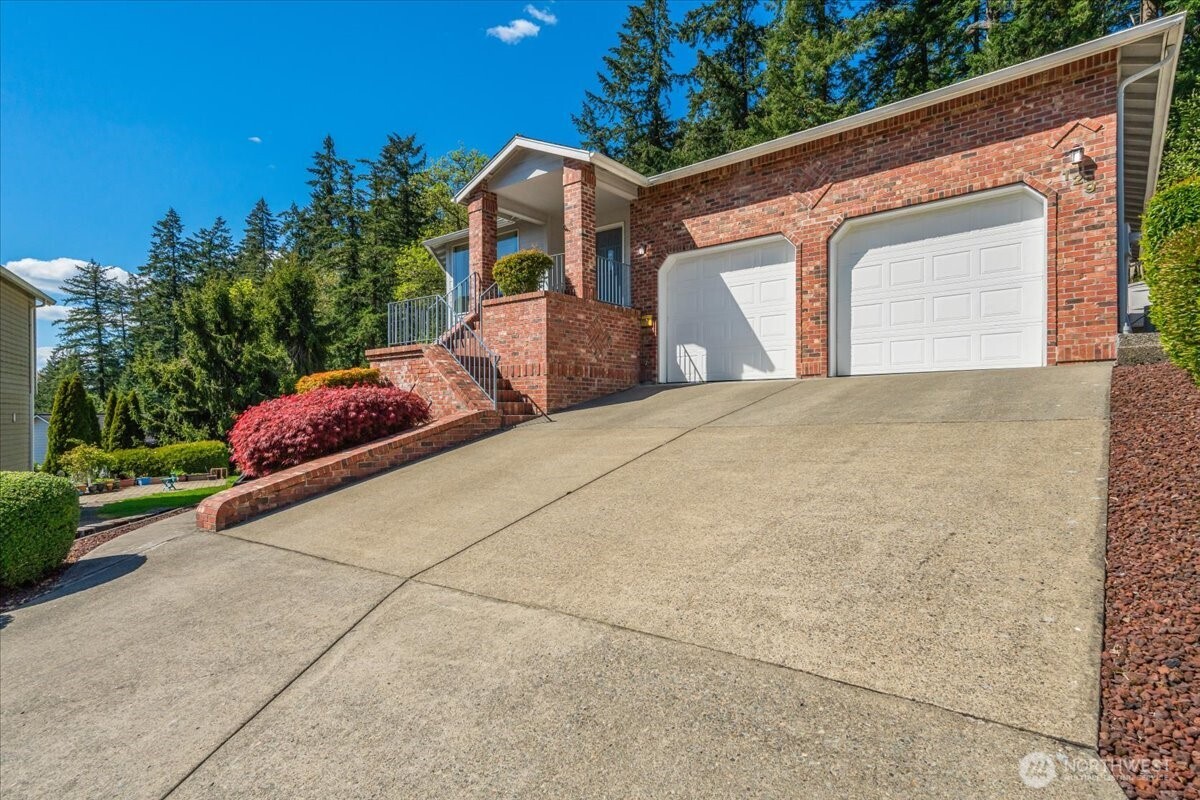 129 Cedar Falls Drive