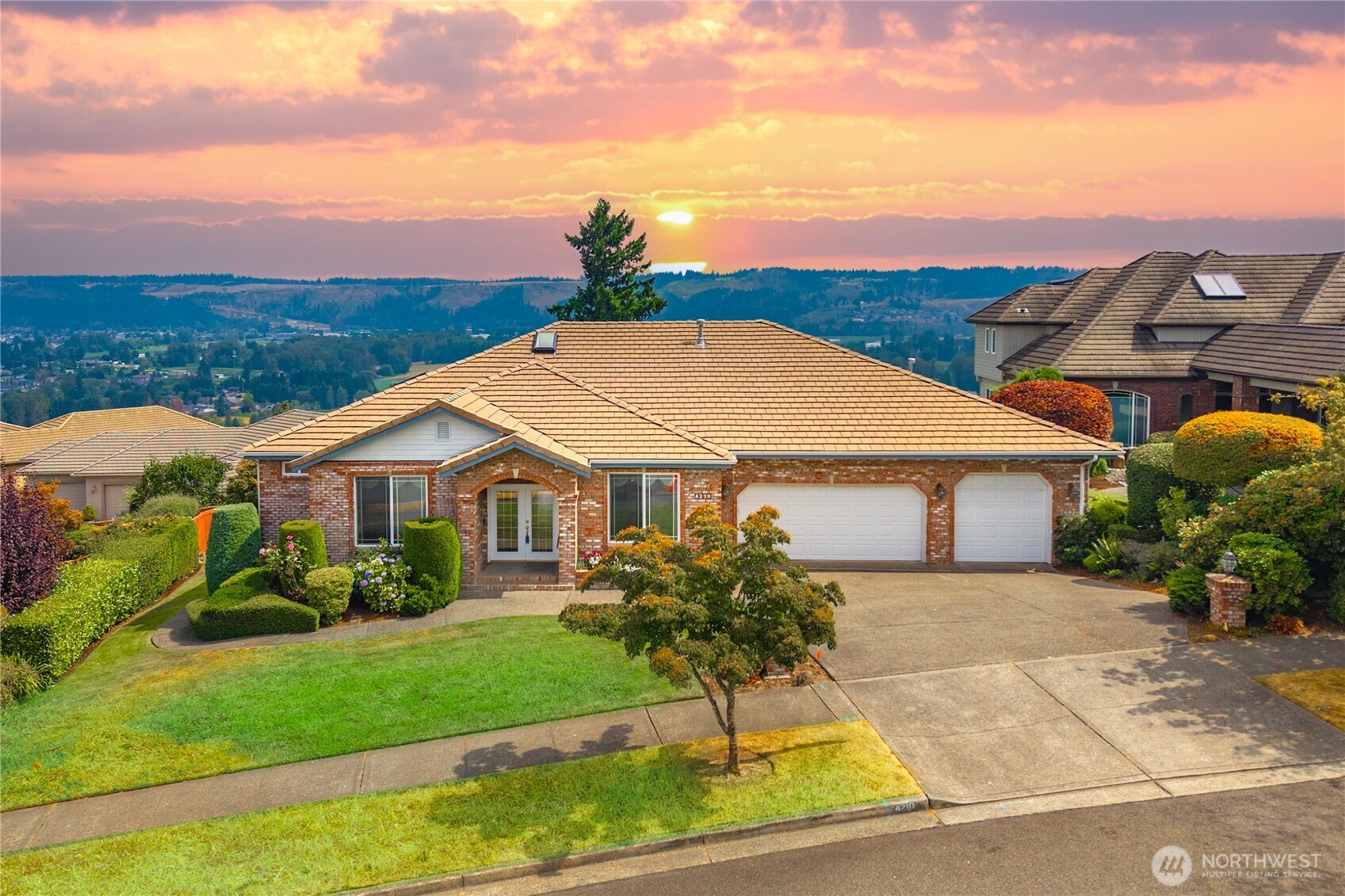 4210 Crystal Lane Loop SE