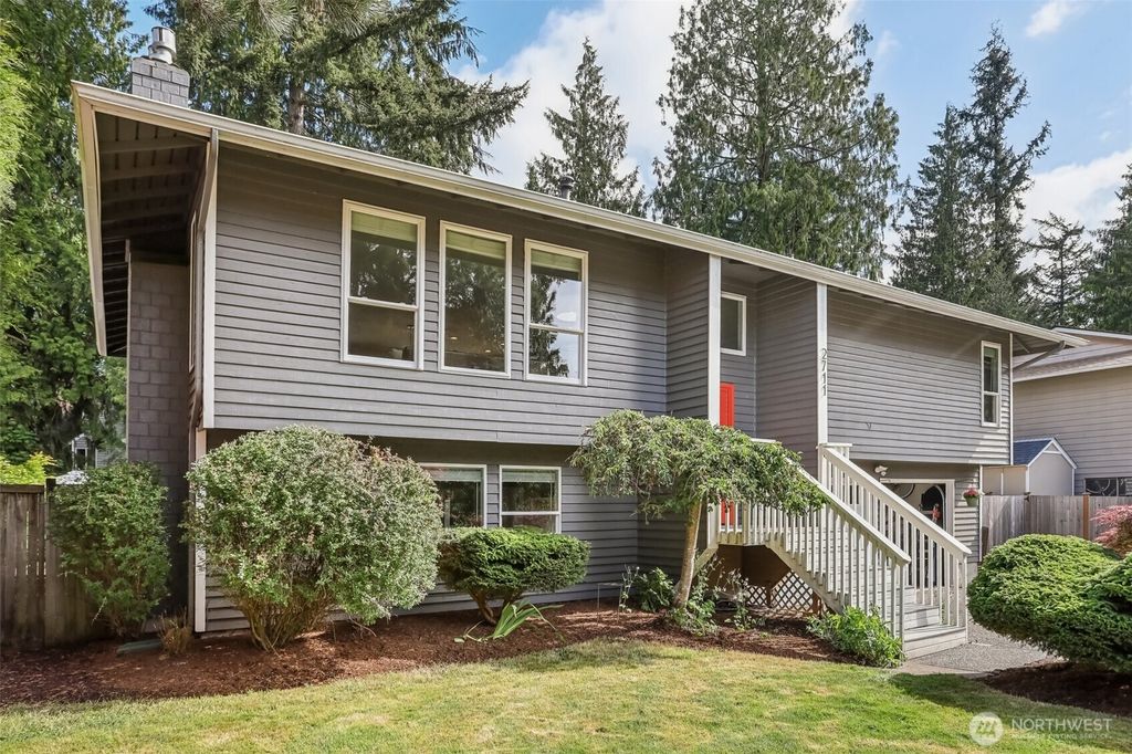 Photo of 2711 164th Place SE, Bothell, WA 98012 (MLS # 2380417)