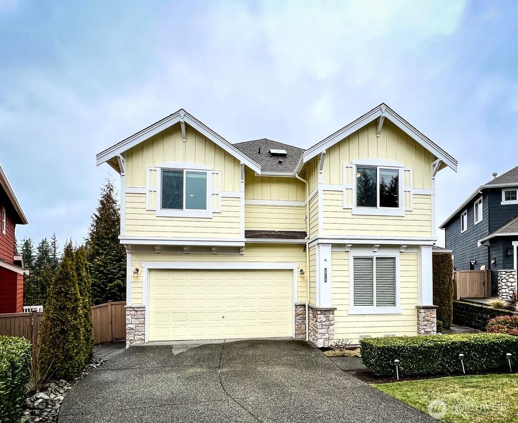 Photo of 7028 Cook Court SE, Snoqualmie, WA 98065 (MLS # 2408025)