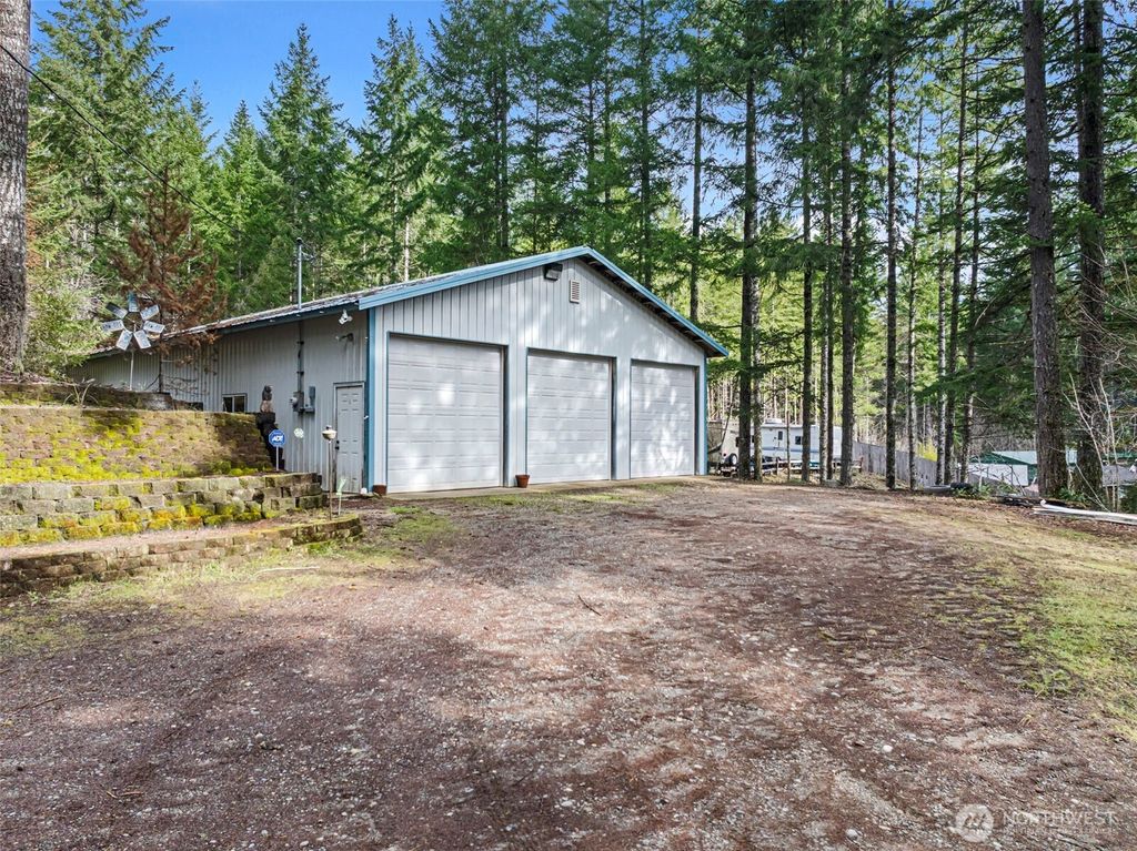 Photo of 501 NE Lakeshore Drive N, Tahuya, WA 98588 (MLS # 2488441)