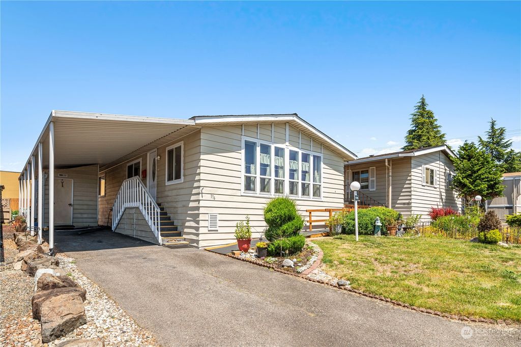 Photo of 5900 64th Street NE #176, Marysville, WA 98270 (MLS # 2315969)