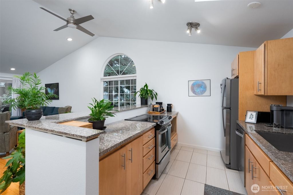 Photo of 13010 102nd Lane NE #4, Kirkland, WA 98034 (MLS # 2496197)