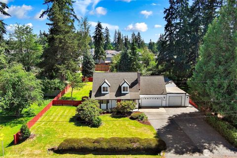 Photo of 122 Bellflower Road, Bothell, WA 98012 (MLS # 2544441)