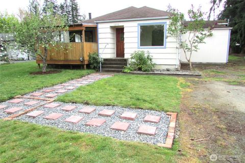 1396 Cedar Avenue Marysville WA 98270