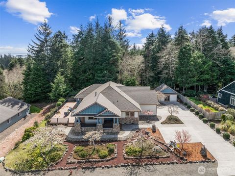 Photo of 751 Lakeview Drive, Ilwaco, WA 98624 (MLS # 2336204)