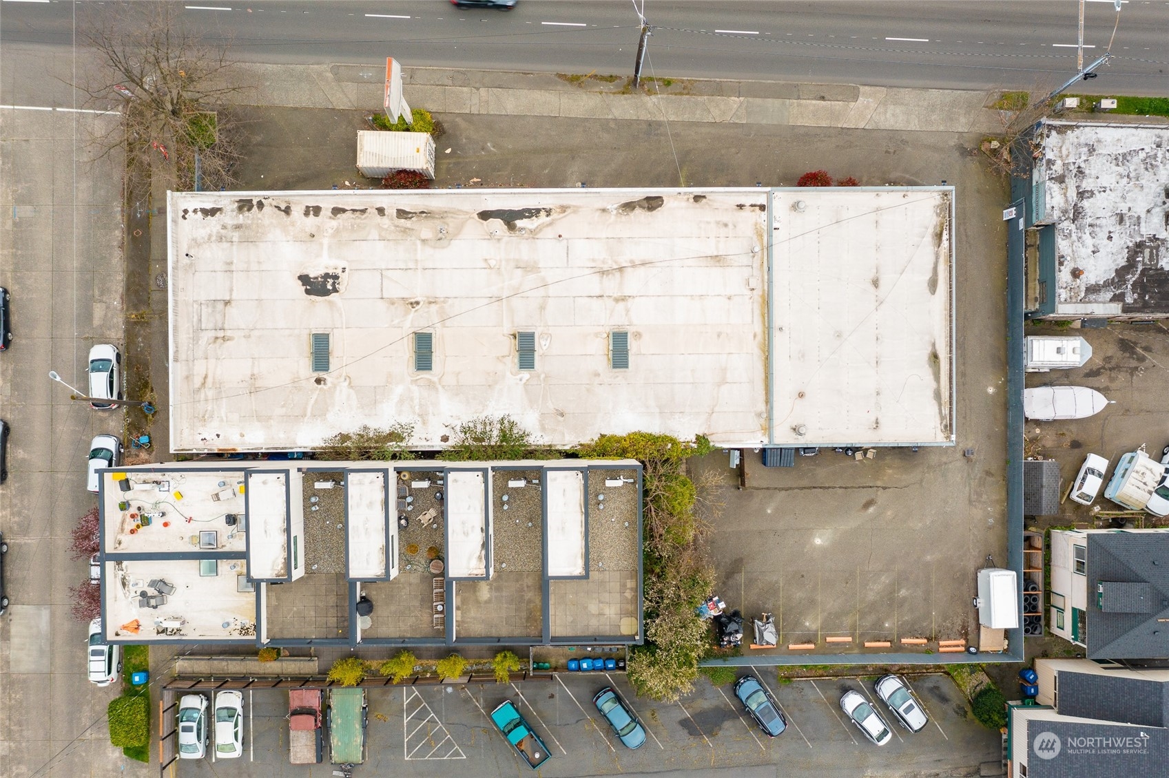 807 Aurora Avenue N
