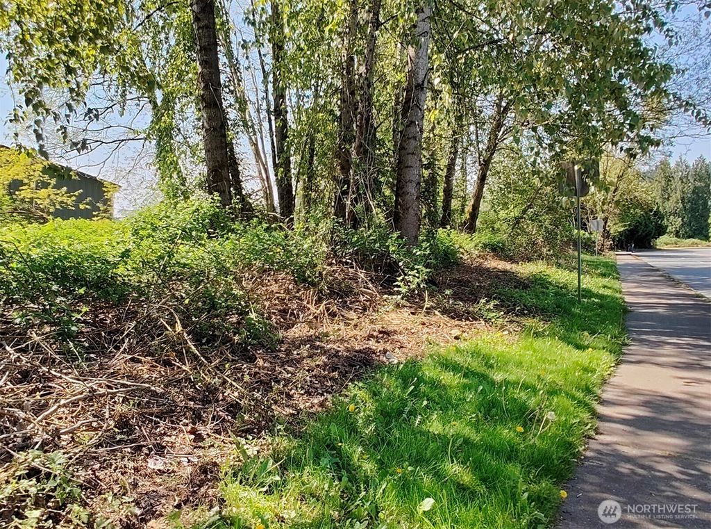 Photo of 0 xxx 140th Avenue NE, Woodinville, WA 98072 (MLS # 2347066)