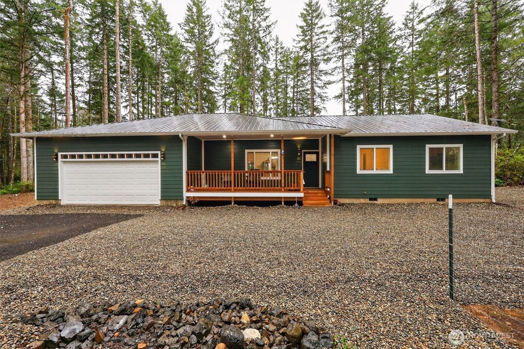 Photo of 148 E Fox Run Lane, Grapeview, WA 98546 (MLS # 2483772)