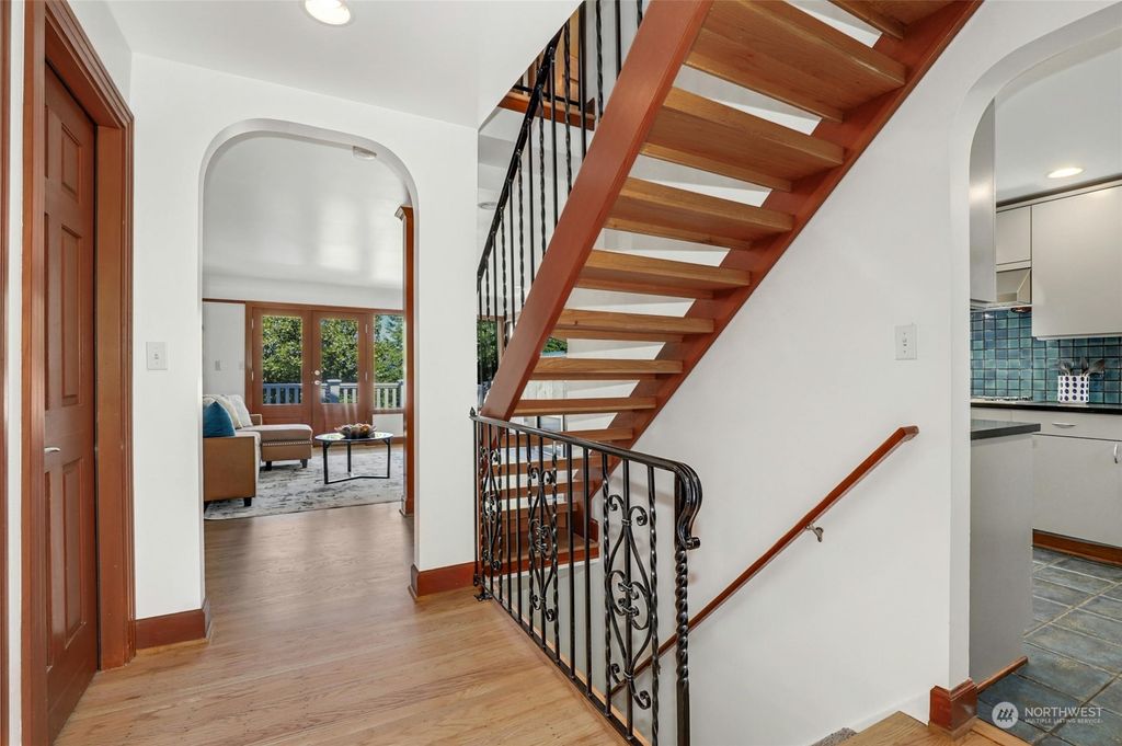 Photo of 5718 NE 61st Street, Seattle, WA 98115 (MLS # 2255055)