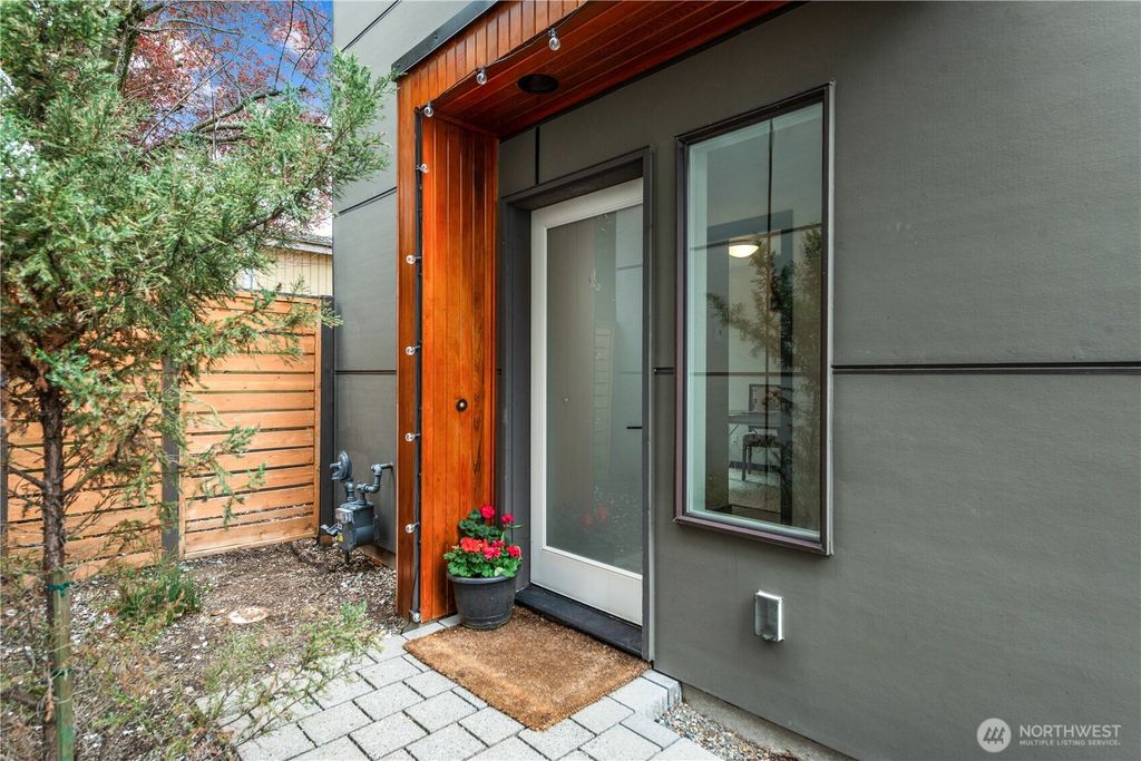 Photo of 804 NW 63rd Street #B, Seattle, WA 98107 (MLS # 2506509)