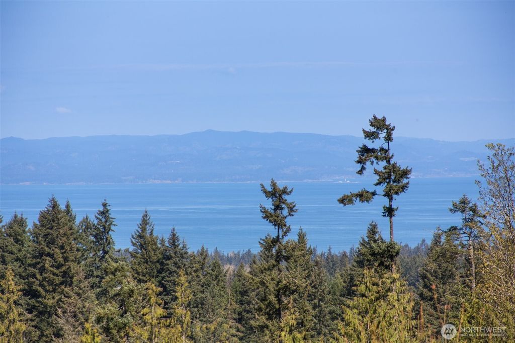 Photo of 112 Chasewood Drive, Port Angeles, WA 98363 (MLS # 2528480)