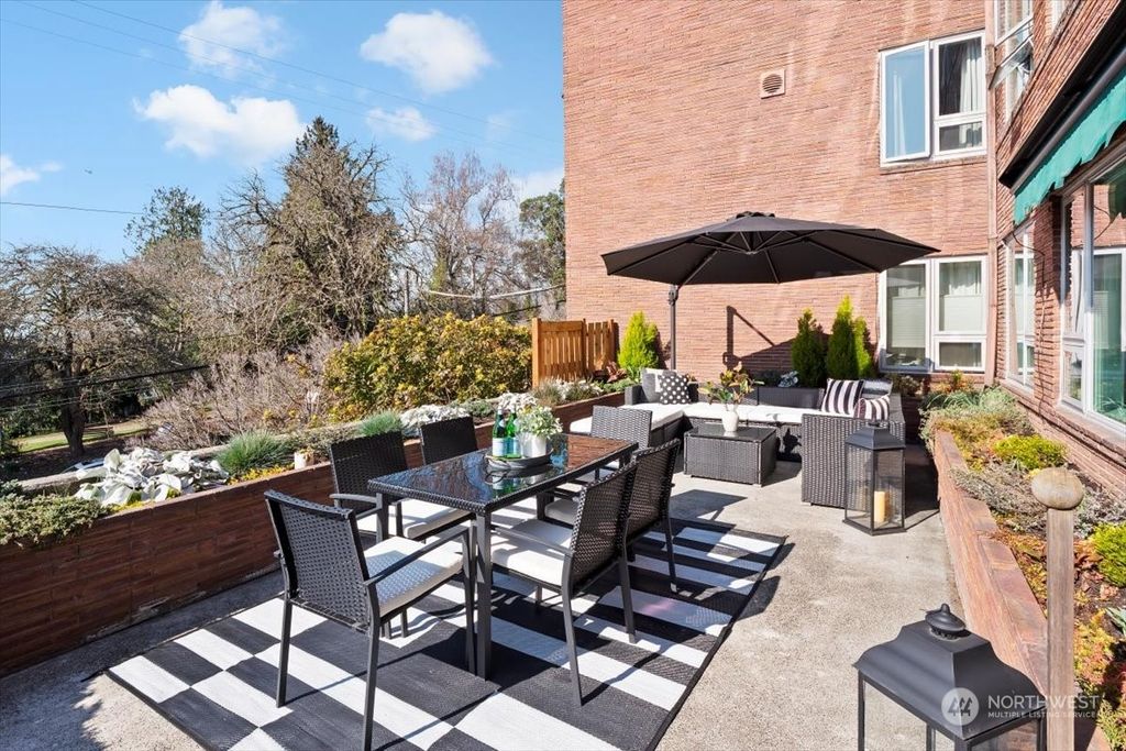 Photo of 530 W Olympic Place #101, Seattle, WA 98119 (MLS # 2048095)