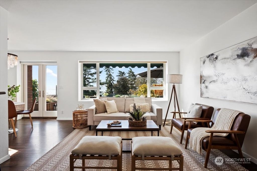 Photo of 530 W Olympic Place #101, Seattle, WA 98119 (MLS # 2048095)
