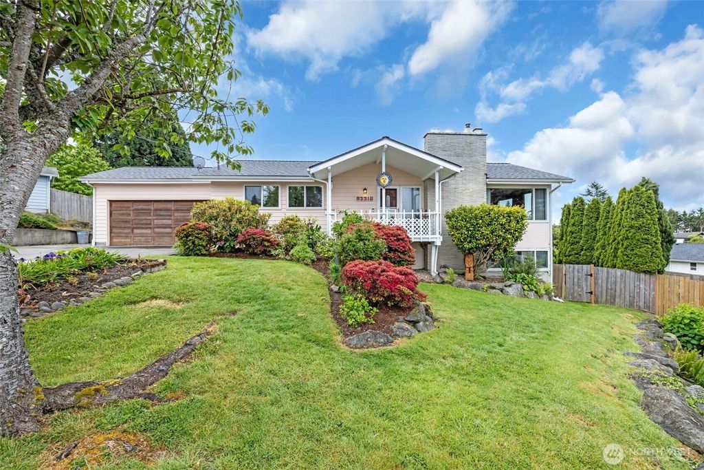 Photo of 23319 11th Place S, Des Moines, WA 98198 (MLS # 2375135)