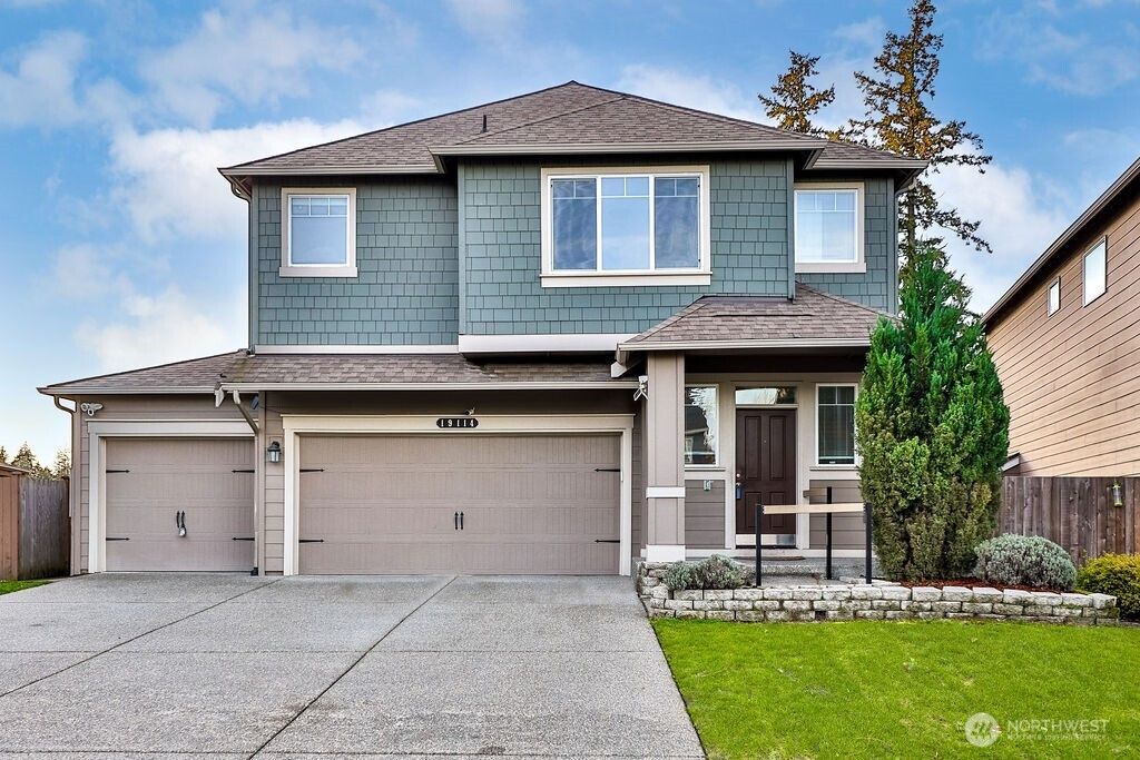 Photo of 19114 110th Avenue Ct E, Puyallup, WA 98374 (MLS # 2479113)