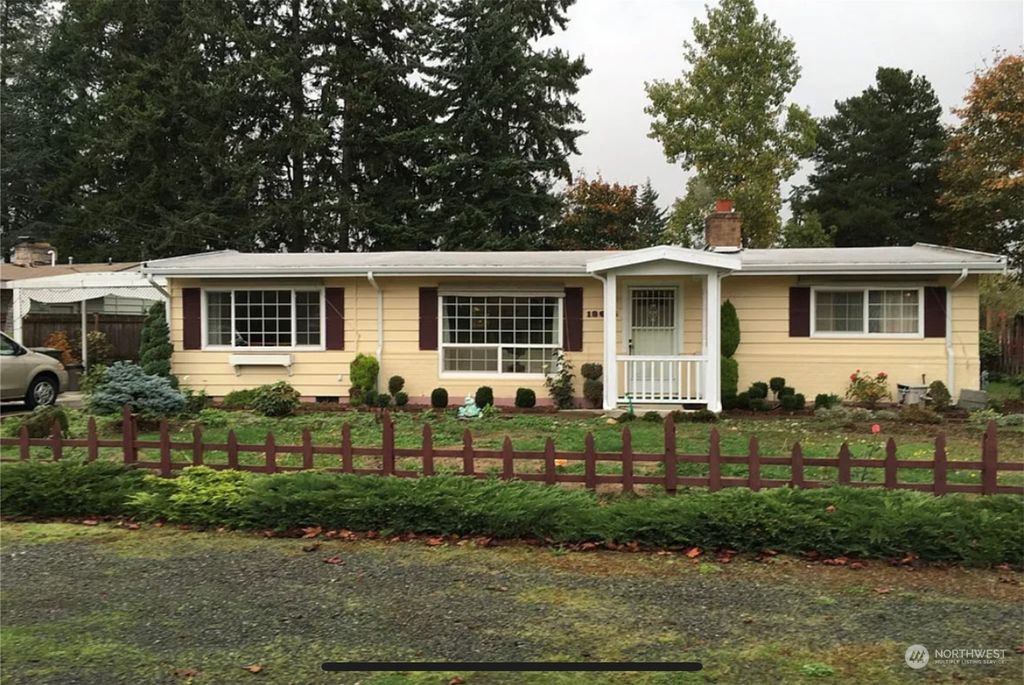 Photo of 18615 67th Avenue W, Lynnwood, WA 98037 (MLS # 2040616)