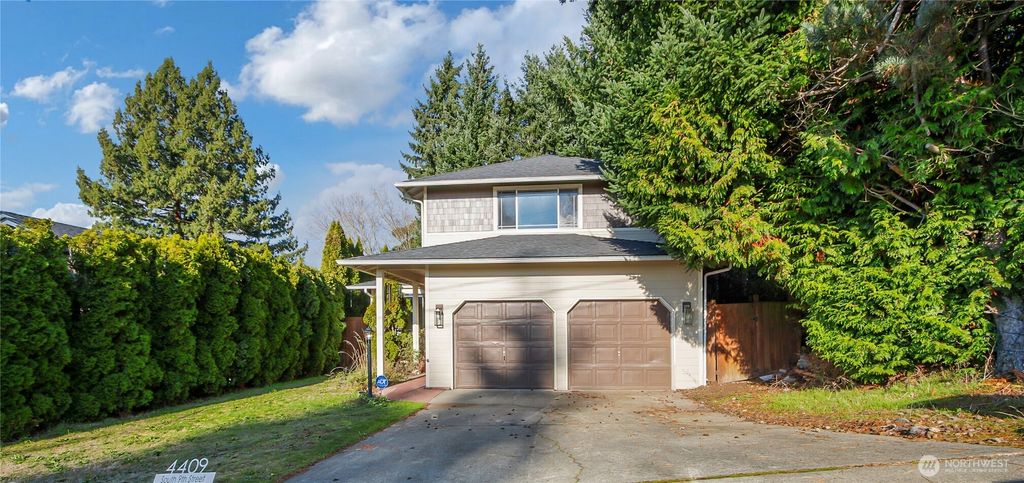 Photo of 4409 S 9th St St, Tacoma, WA 98405 (MLS # 2458486)