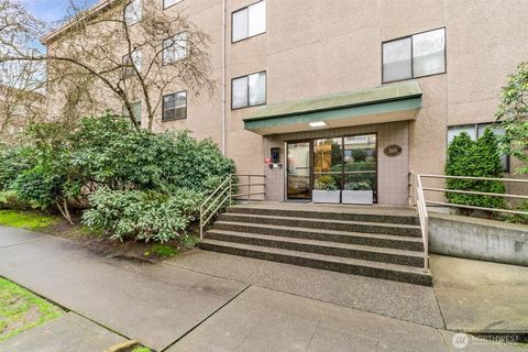 Photo of 505 W Roy Street #304, Seattle, WA 98119 (MLS # 2477058)