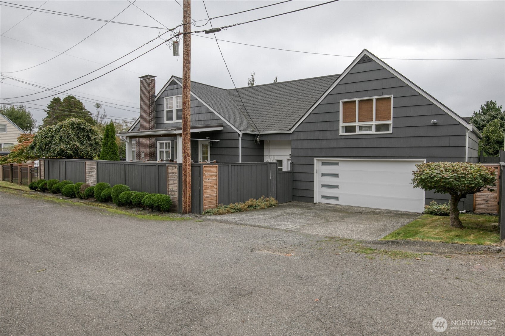 815 N Jeffries
