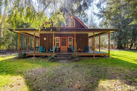 Photo of 7595 Pressentin Court, Concrete, WA 98237 (MLS # 2504850)