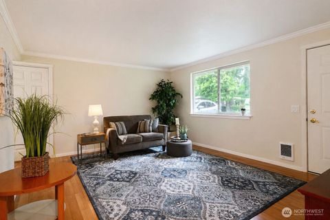 Photo of 8221 SW Paine St #8221, Lakewood, WA 98499 (MLS # 2516154)