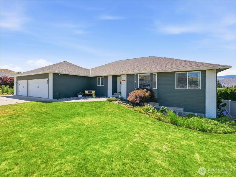 618 Clarissa Lane