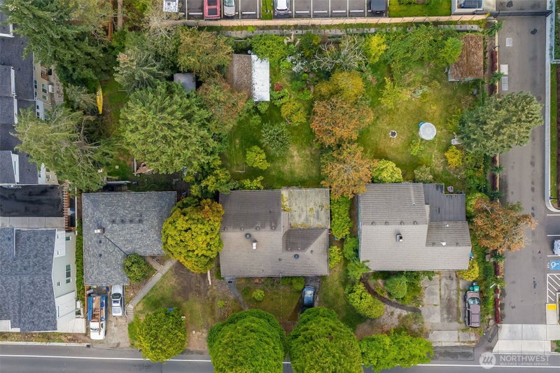 1216 NE 180th Street