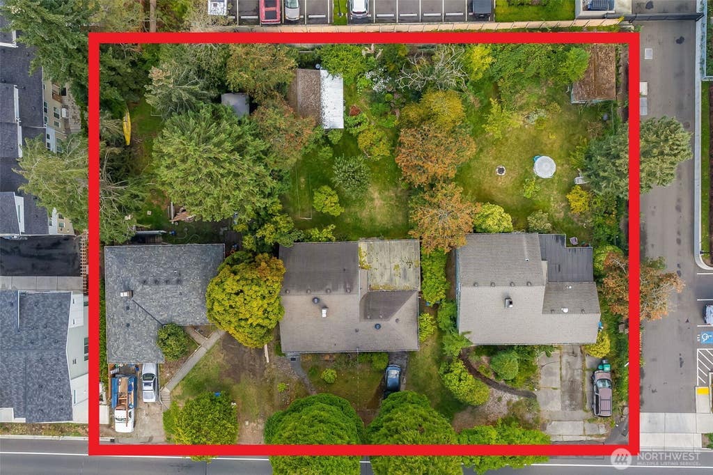 Photo of 1216 -1228 NE 180th Street, Shoreline, WA 98155 (MLS # 2551095)