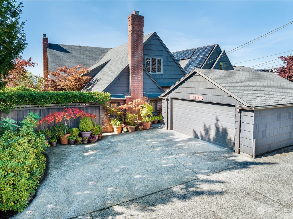 Photo of 6214 37th Avenue NW, Seattle, WA 98107 (MLS # 2166350)