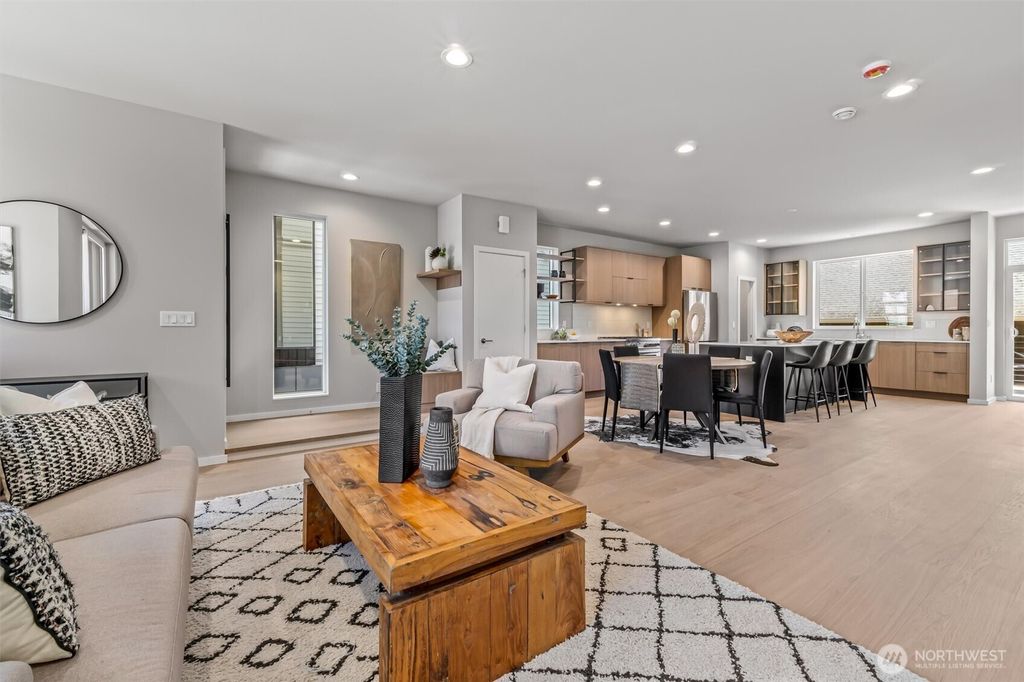 listing image 9368958771538520225
