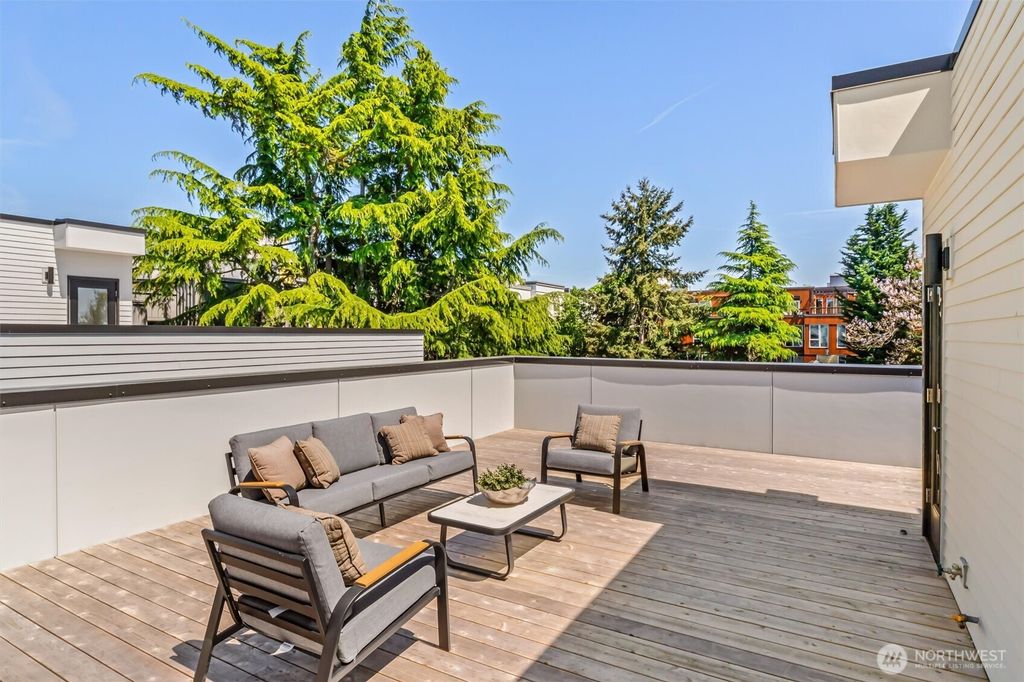 listing image 9360186745432504185