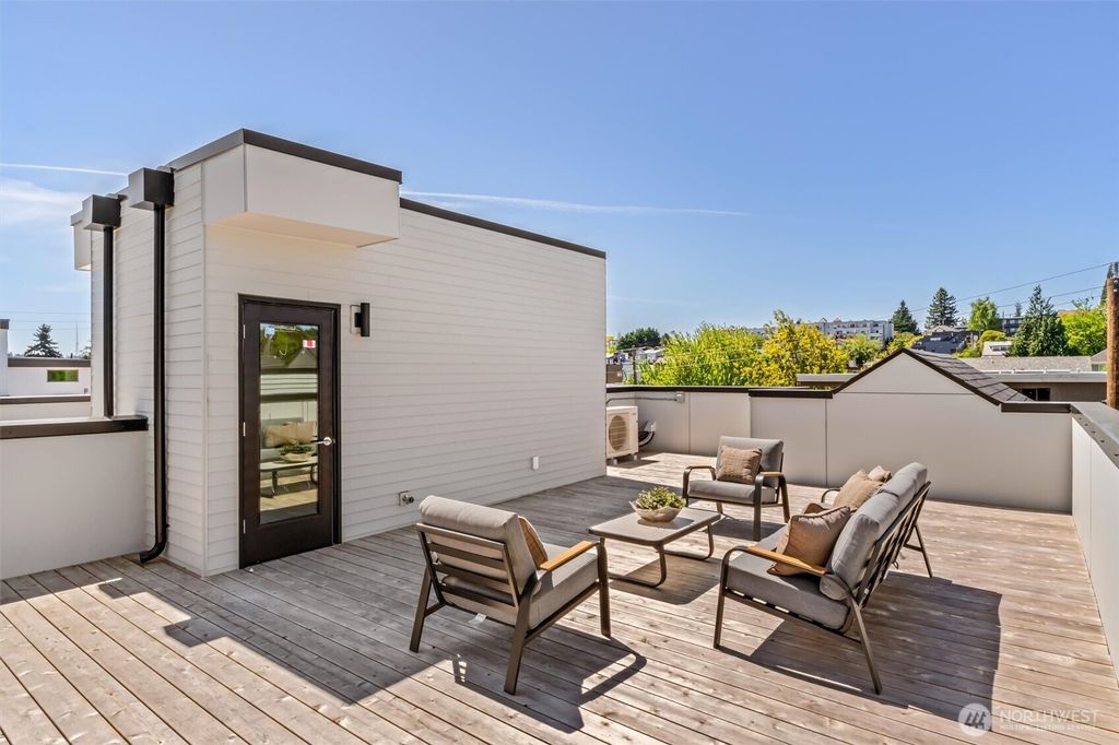 listing image 9368320643904083093