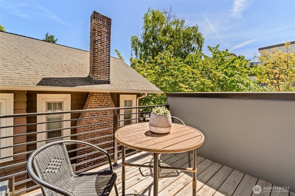 listing image 9365132393245500956