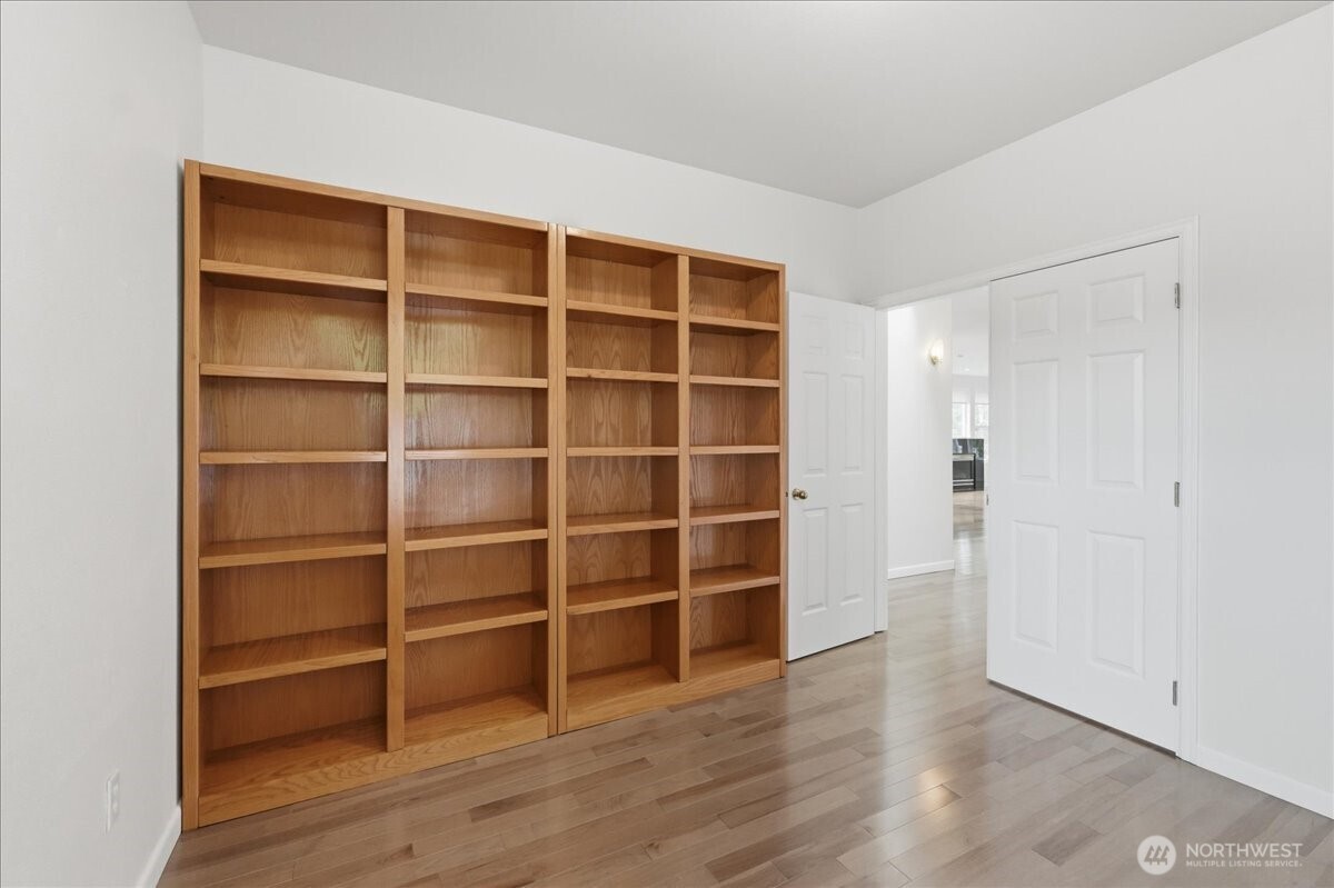 3012 N Narrows Drive 1