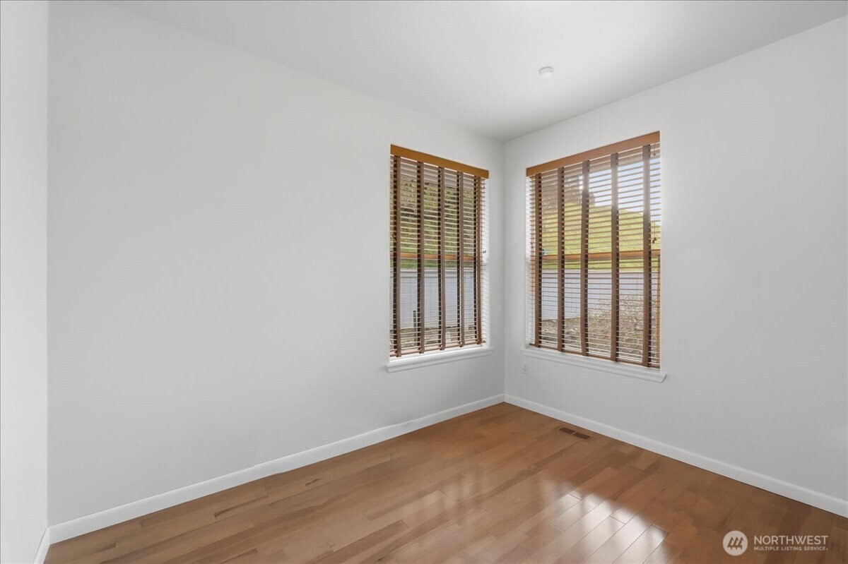 3012 N Narrows Drive 1