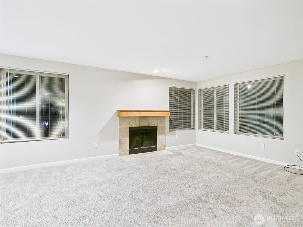 Photo of 26335 116th Avenue SE #H 205, Kent, WA 98030 (MLS # 2470570)