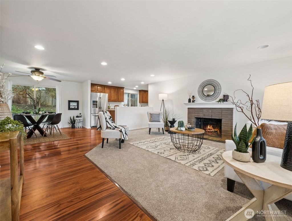 Photo of 10208 55th Avenue E, Puyallup, WA 98373 (MLS # 2457906)