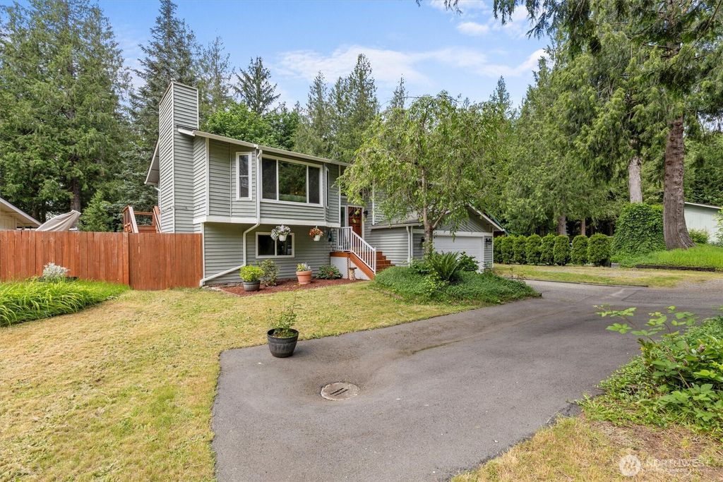 Photo of 43802 SE 142nd Street, North Bend, WA 98045 (MLS # 2386580)