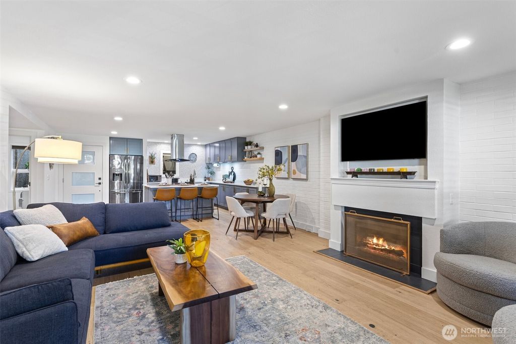 Photo of 10921 #A Glen Acres Drive S, Seattle, WA 98168 (MLS # 2383038)