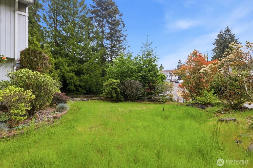 Photo of 5003 64th Avenue W, University Place, WA 98467 (MLS # 2523370)
